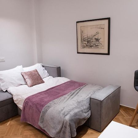 Katia Modern Apartment In Афины Экстерьер фото